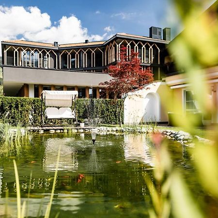 Engels Park فيبيتينو المظهر الخارجي الصورة