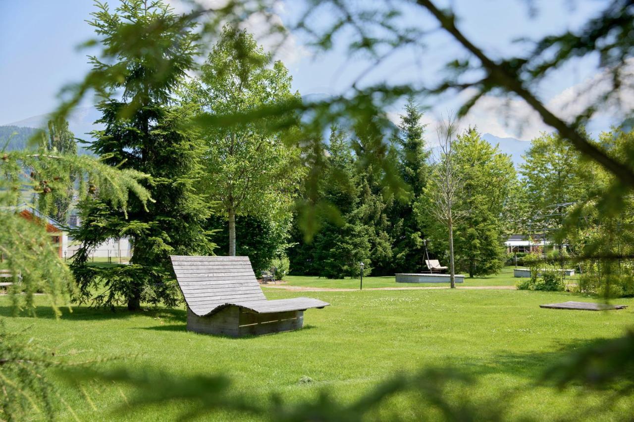 Engels Park فيبيتينو المظهر الخارجي الصورة