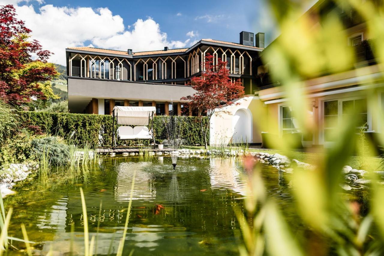 Engels Park فيبيتينو المظهر الخارجي الصورة